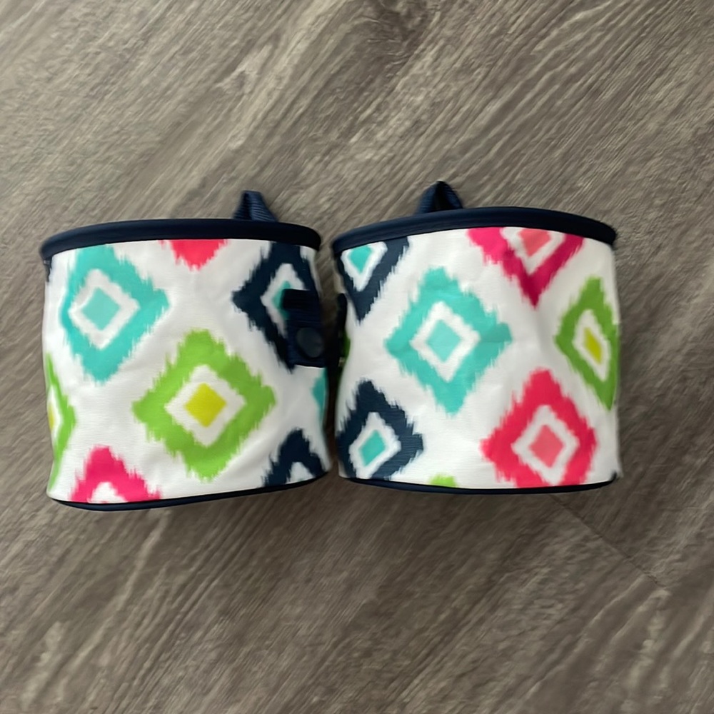 Thirty one small bags